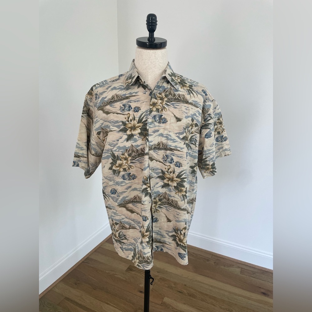 Vintage Pierre Cardin 100% Cotton Camp Shirt in Tropical Island Fish Print